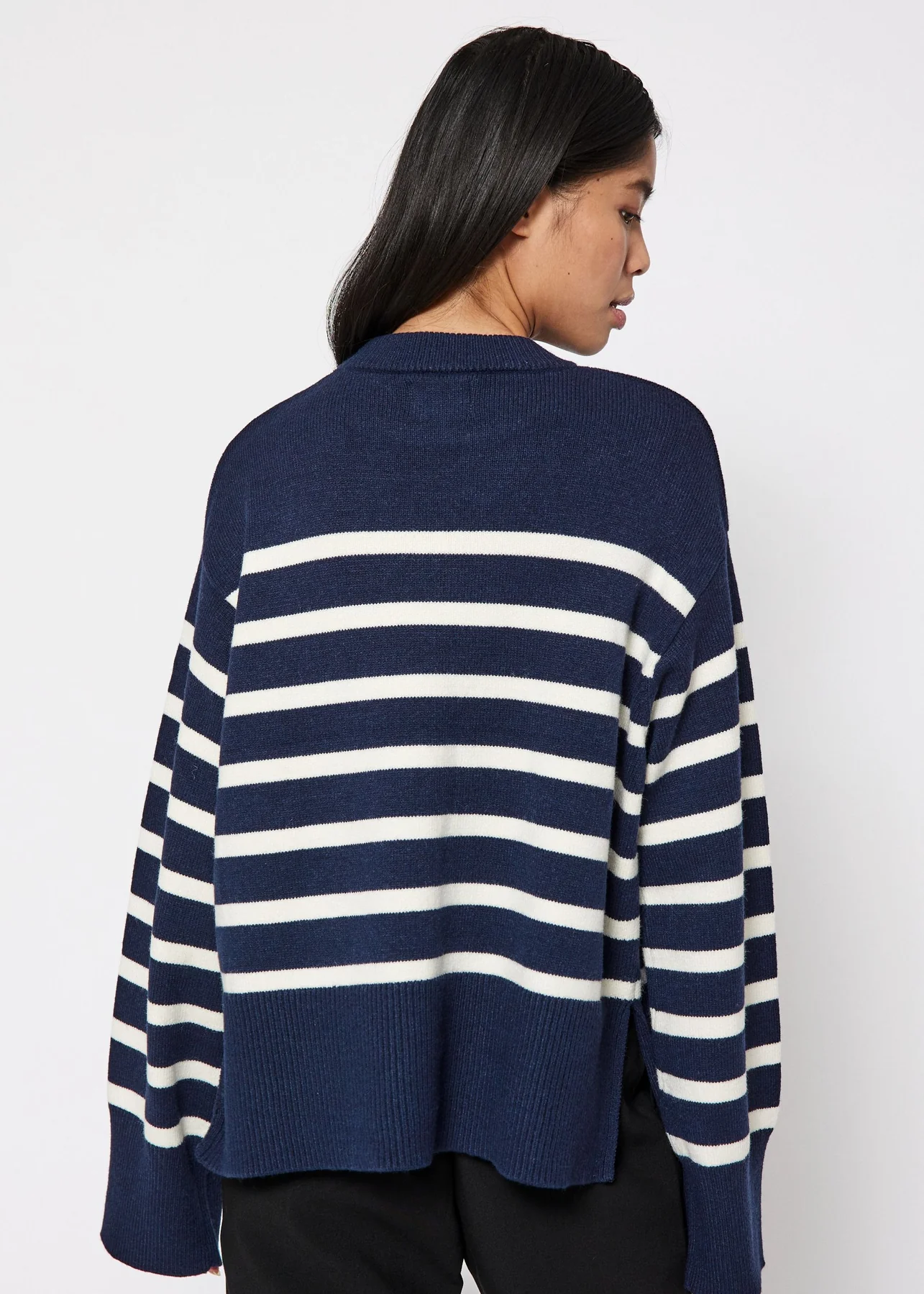 LINDSAY new knit stripe top