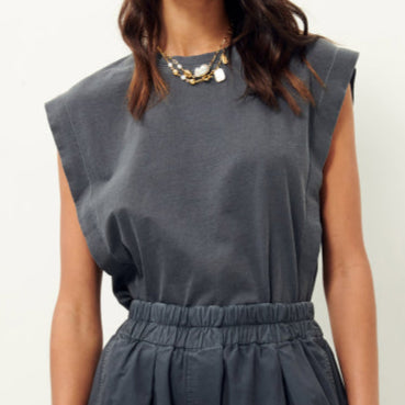 ORLANDO pleated sleeveless T-shirt